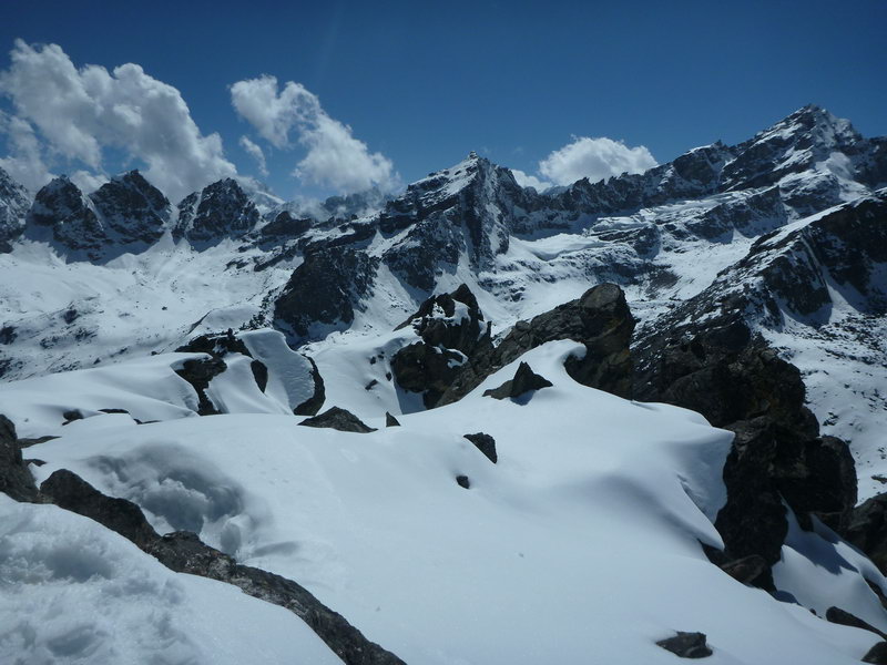 Трек к базовому лагерю Эвереста, Мачермо - озера Гокио, вершина Гокио Ри