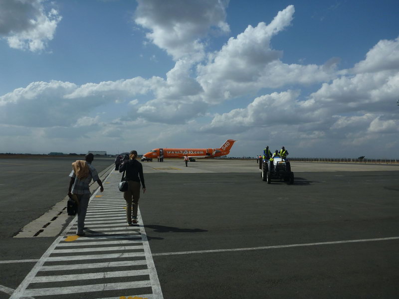 самолеты в Кению