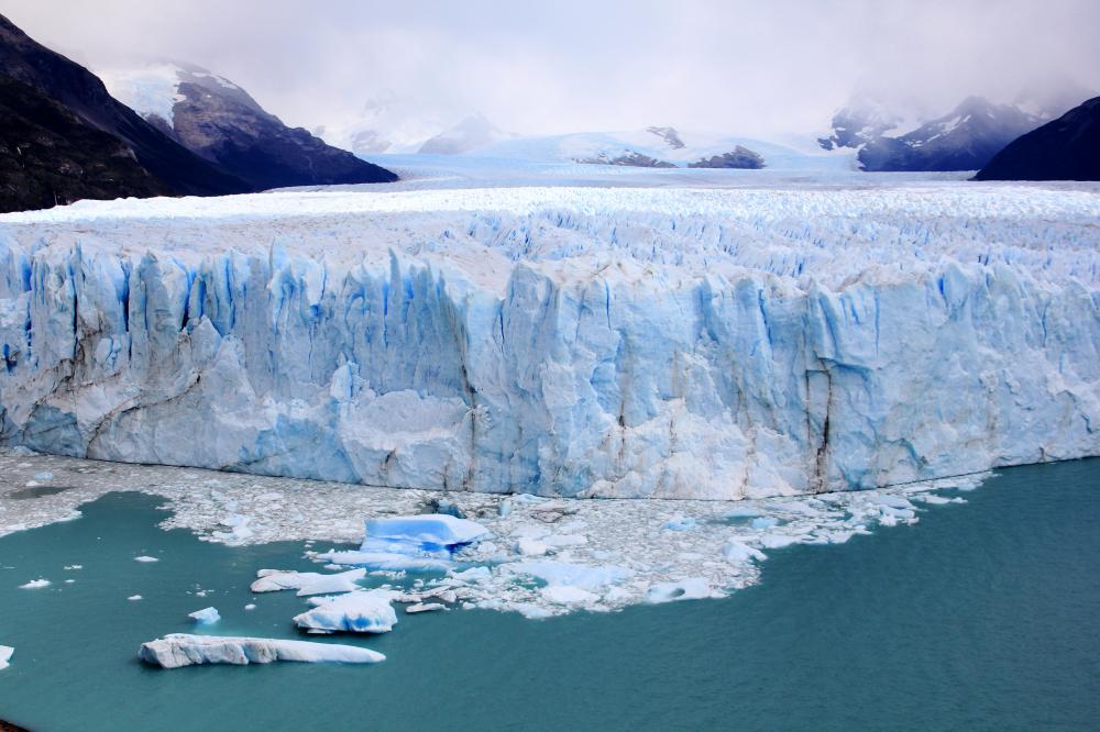 Перито Морено - самый известный ледник в мире
