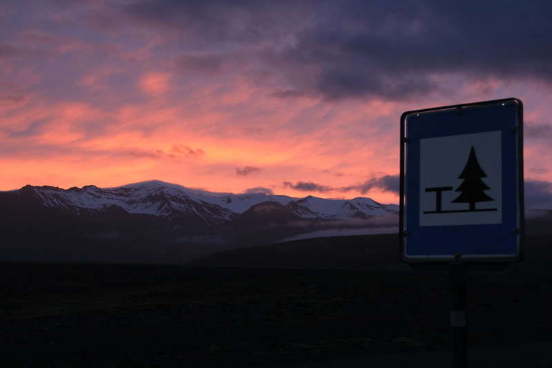 Места для отдыха вдоль дорог в Исландии