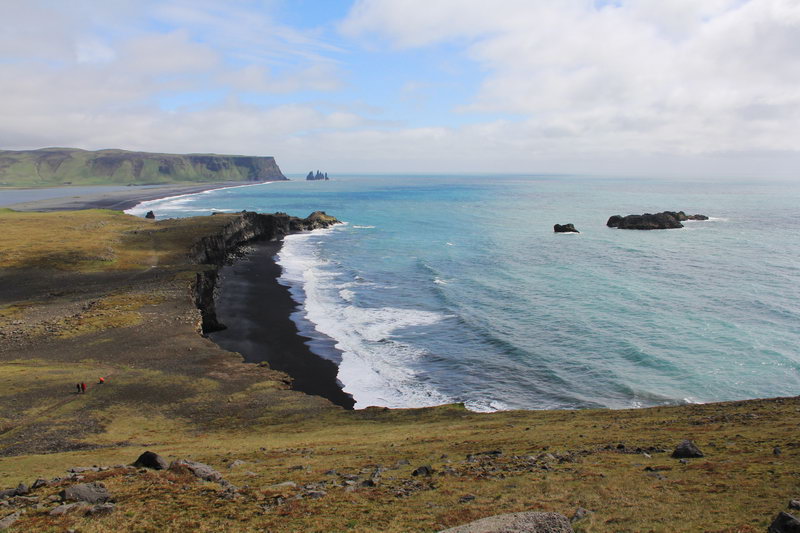 побережье и скалы Дюрхолей, южная Исландия