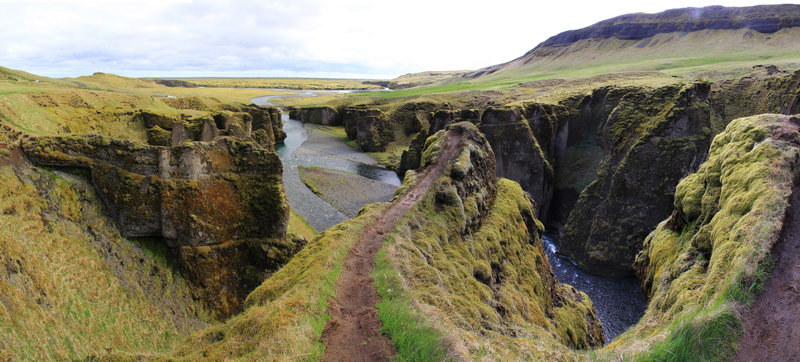 смотровые площадки над каньоном Fjaðrárgljúfur