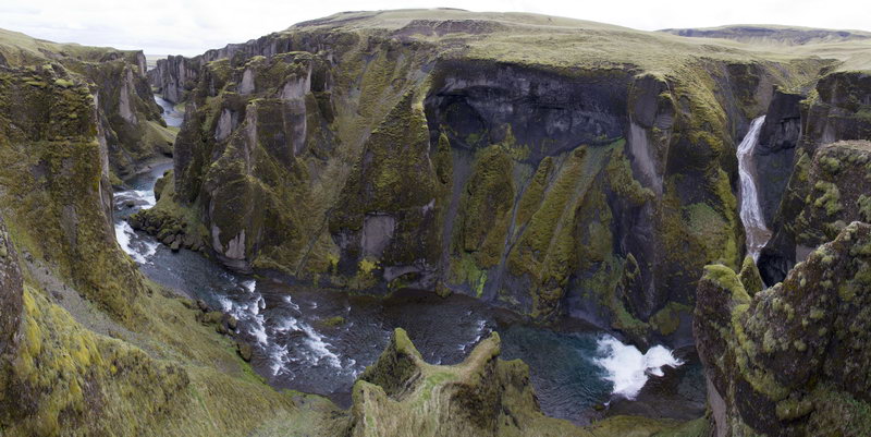 каньон Fjaðrárgljúfur, Исландия