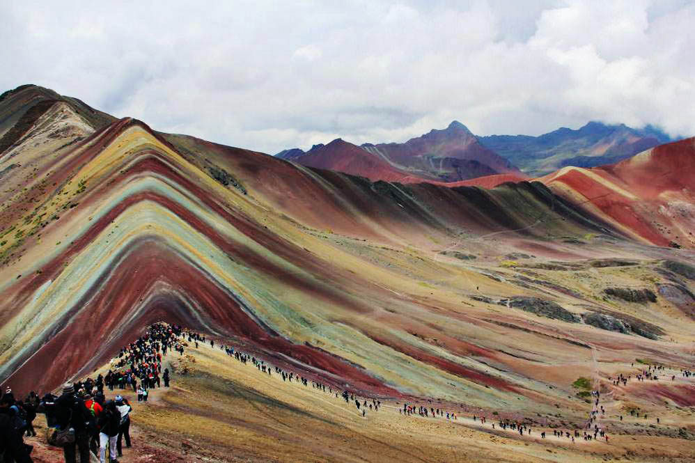 Rainbow mountains - цветные горы Перу
