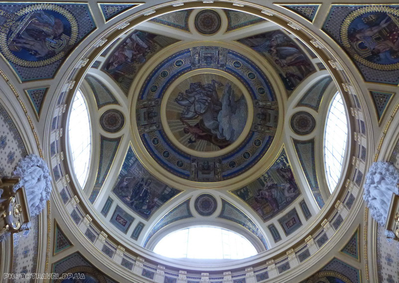 мозаичный купол, купальни Сечени, Будапешт